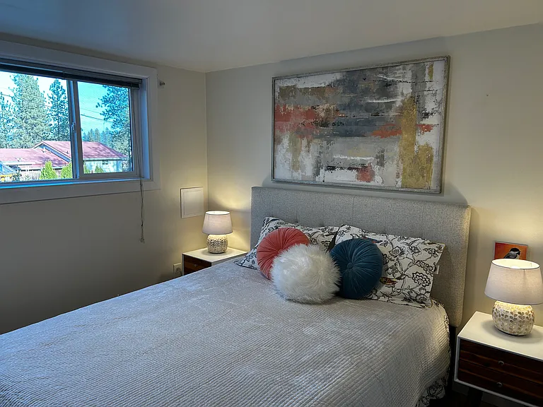 W Briar Cliff Dr — Photo 6