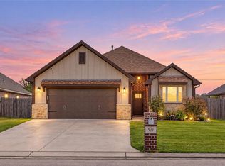 511 Sunny St, Caldwell, TX 77836