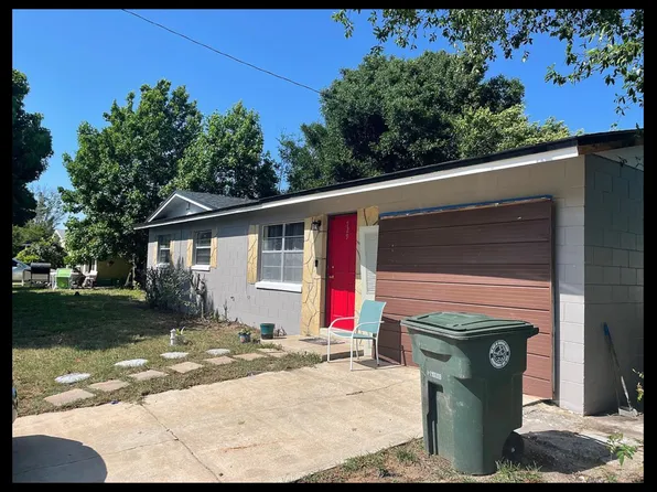 729 Lotus Ln, Daytona Beach, FL 32114