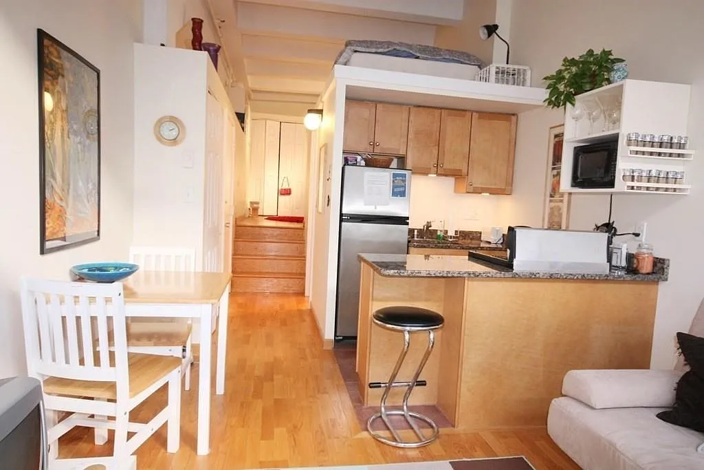 Building Photo - 12 Stoneholm St #503
