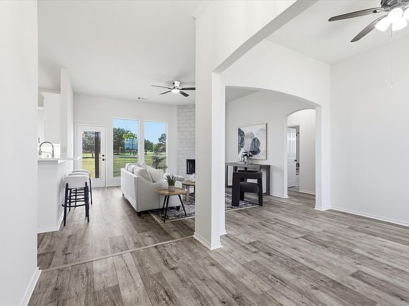 3rd image of 14316 Rising Spring Rd