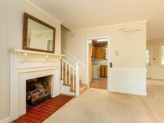 5th image of 208 Parkland Dr