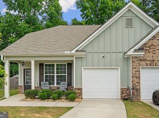560 Vandenburg Dr, Villa Rica, GA 30180