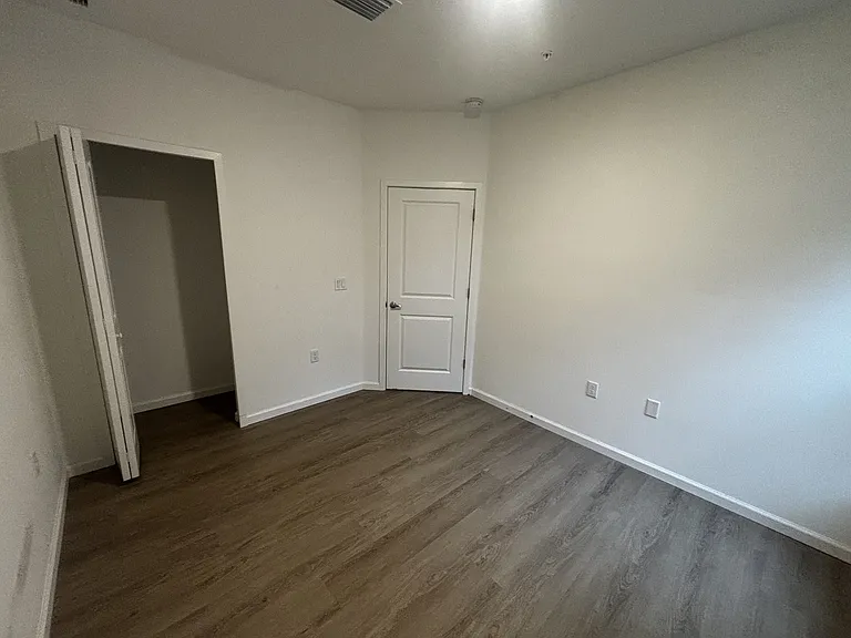 1209 Southstation Pl — Photo 22