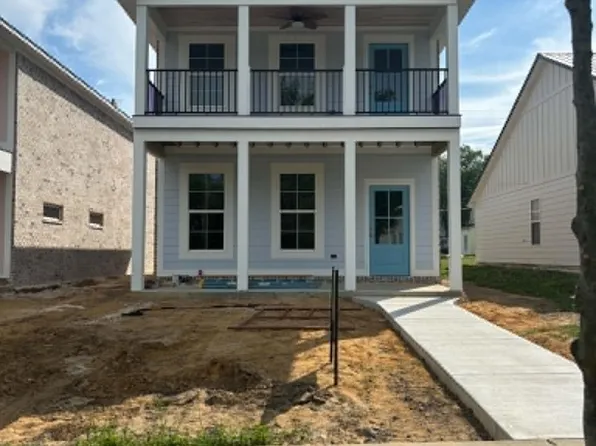 204 S 3rd St, Amory, MS 38821