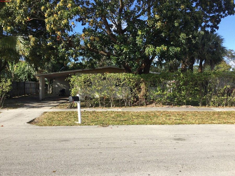 1st image of 3331 NW 6th Ct