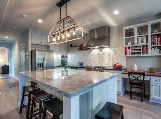 10 Heather Bank Pl, Spring, TX 77382