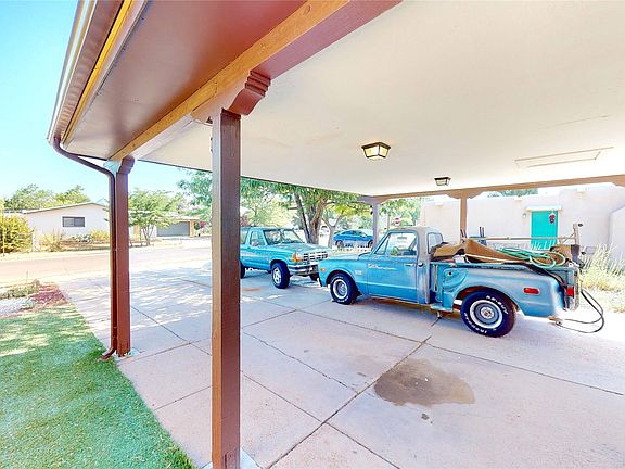 4th image of 2804 Calle Princesa Juana