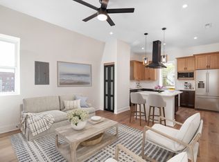 118 E 24th St APT 3, Baltimore, MD 21218