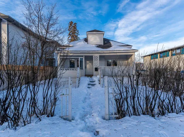 11734 87th St NW, Edmonton, AB T5B 3M7