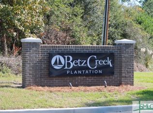 13 Runner Rd, Savannah, GA 31410