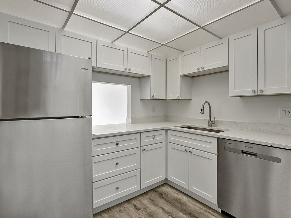 1st image of 22 Abbey Lane #107