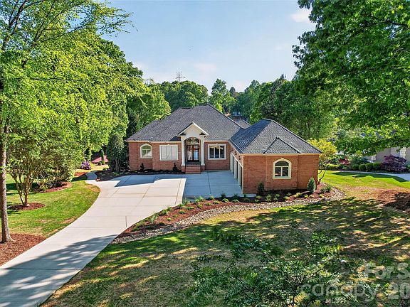 4th image of 153 Plantation Dr #80