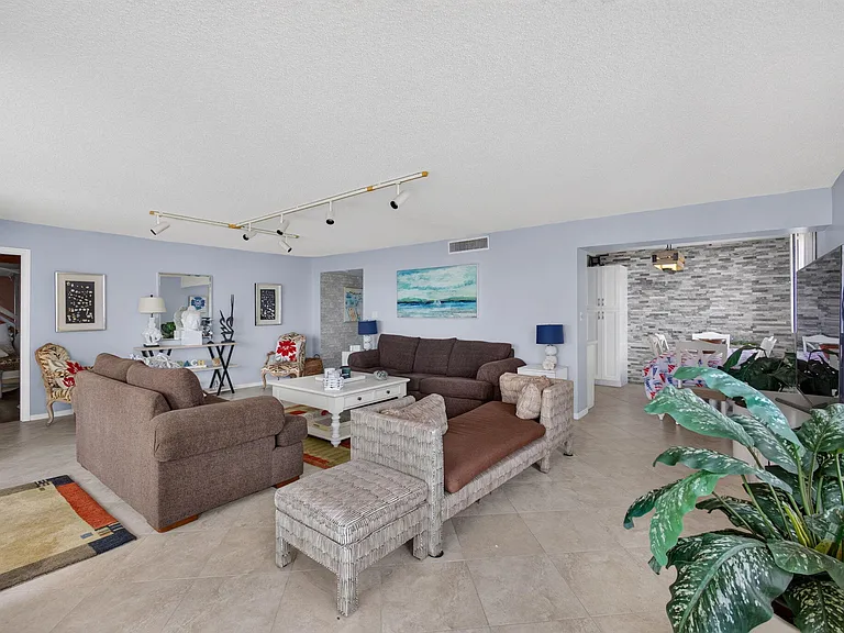 5380 N Ocean Dr #2E — Photo 12