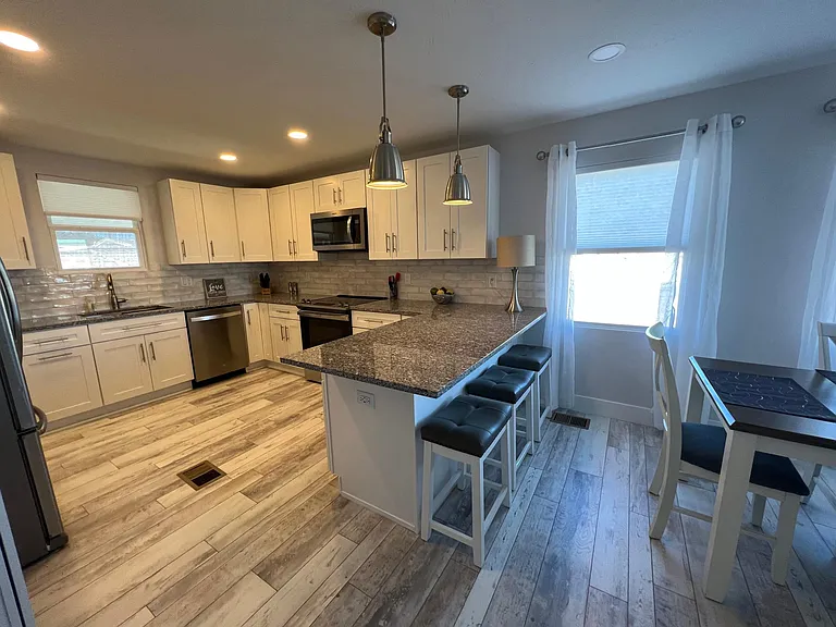 1810 Illinois Ave #20 — Photo 5