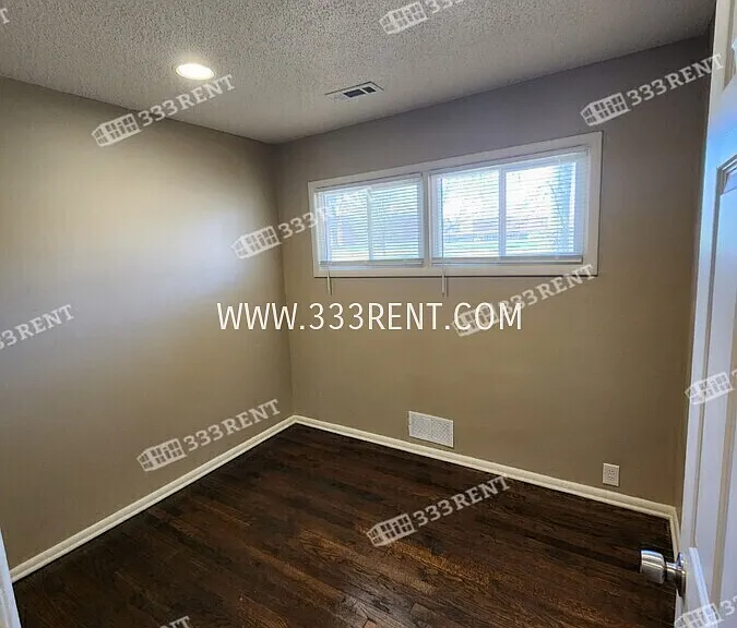 7305 E 111th Ter — Photo 12