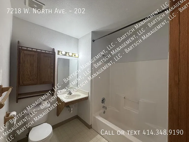 7218 W North Ave #202 — Photo 11