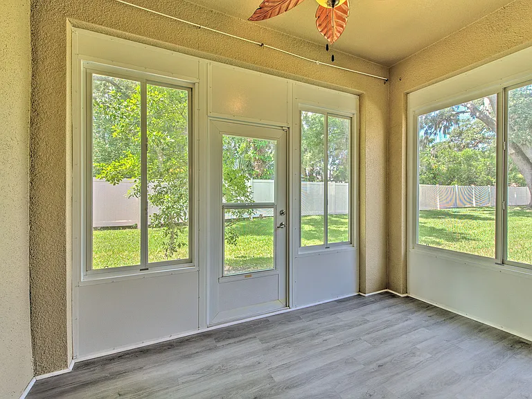 2111 Broadway View Ave — Photo 39