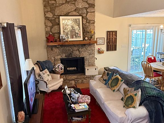 3rd image of 3250 Valley Farms Way