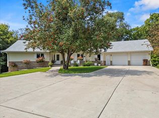 525 County Road 12 S, Buffalo, MN 55313