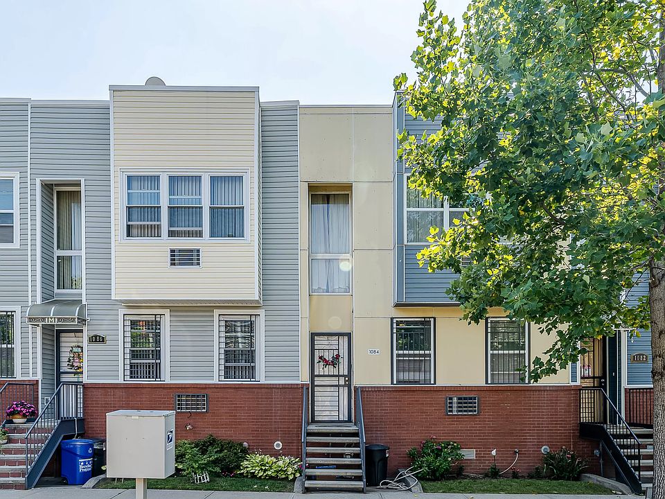 1st image of 1084 Essex St