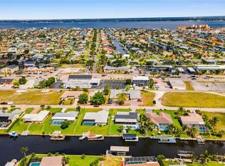 3816 SE 15th Pl, Cape Coral, FL 33904