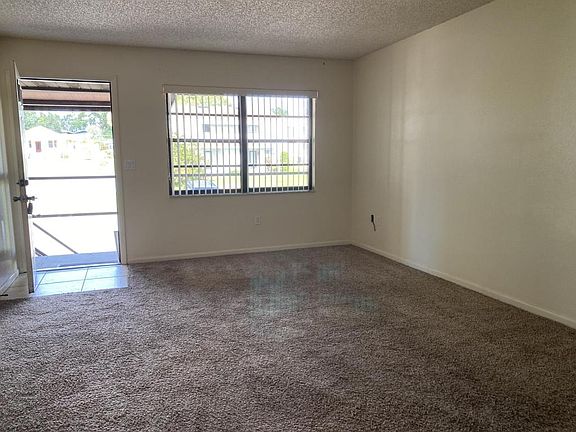 3rd image of 1112 South Blvd