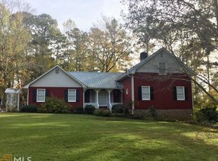 106 N Lake Dr, Carrollton, GA 30117