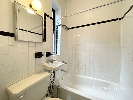 Rented by Spire Group | media 13