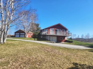 85 Blueberry Hill Rd, Hope, ME 04847