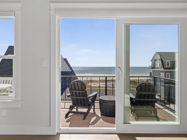 2 Schooner Way, Old Orchard Beach, ME 04064