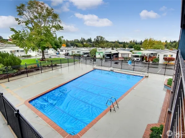 3235 S 182nd Street, SeaTac, WA 98188