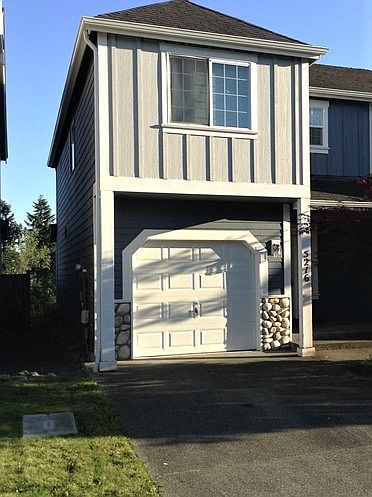 1st image of 5216 167th St E