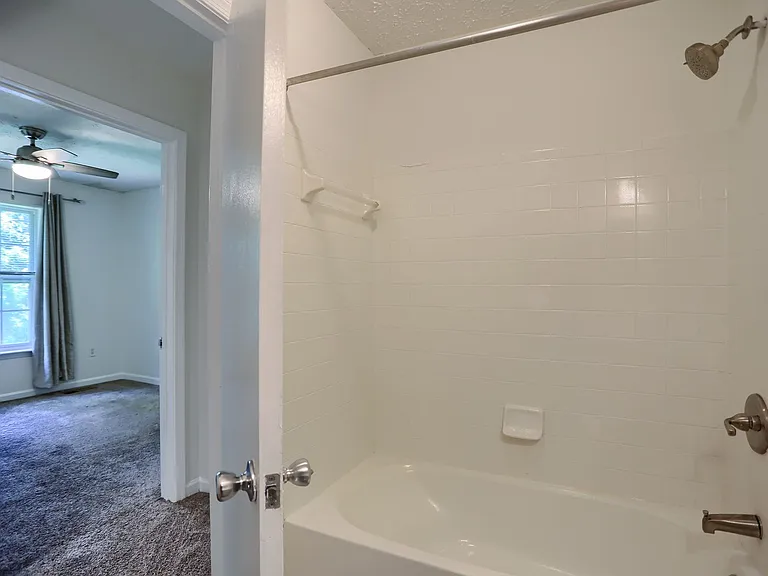 32 Gwynnswood Rd — Photo 17
