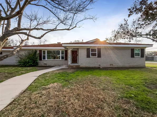 3700 Labadie Dr, Richland Hills, TX 76118