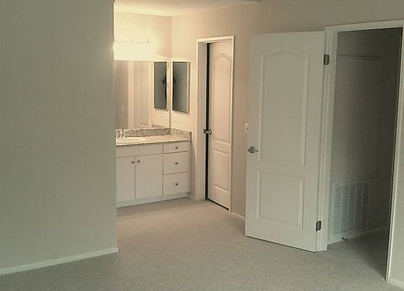 Master Bedroom/Bathroom