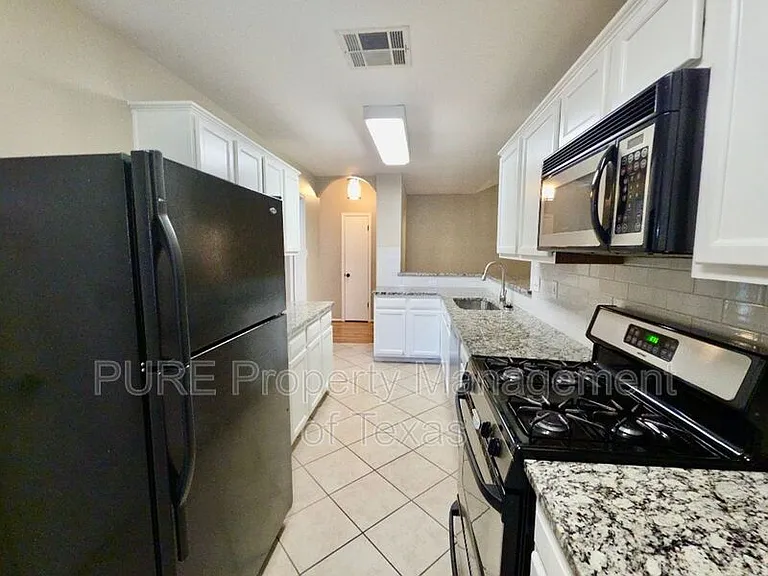 1604 Copperhead Cv — Photo 10