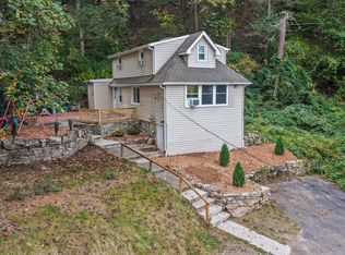 199 Riverside Road, Newtown, CT 06482