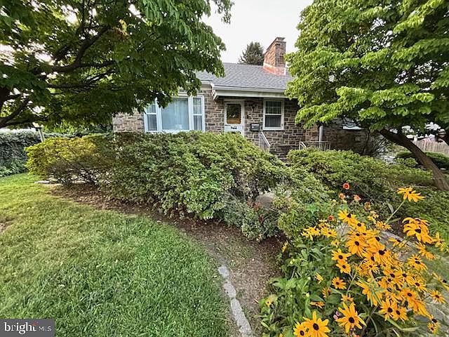 1st image of 625 Cheswick Rd