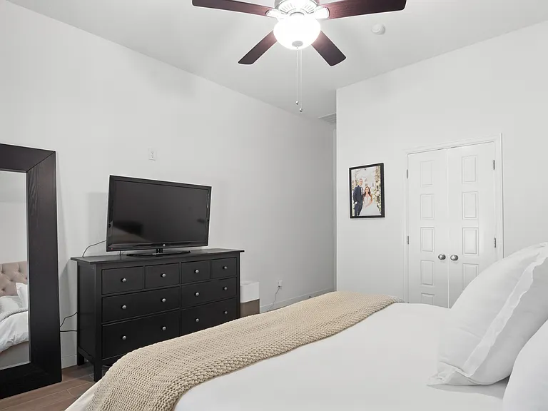 3736 Kyler Glen Rd — Photo 23