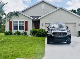 2863 SW Ann Arbor Rd, Port Saint Lucie, FL 34953