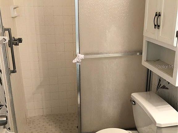 5th image of 2060 Marilyn St APT 205