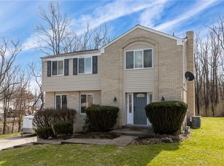 4820 Spring Valley Dr, Allison Park, PA