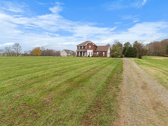 2nd image of 3020 Seven Mile Ferry Rd