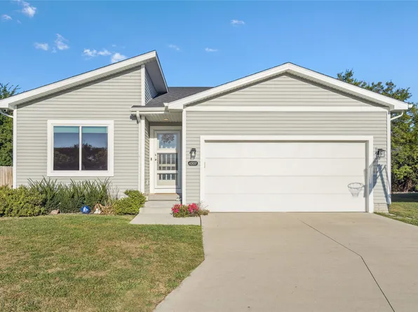 4507 E 48th St, Des Moines, IA 50317