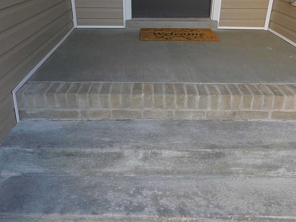 4th image of 579 Tracy Ln
