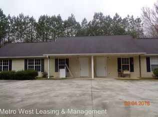 75 W Mandeville Rd, Carrollton, GA 30117