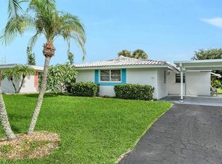 1523 LAKESIDE DRIVE #15, VENICE, FL 34293