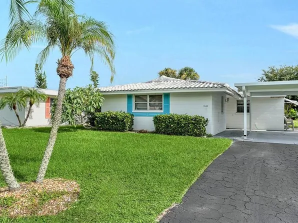 1523 LAKESIDE DRIVE #15, VENICE, FL 34293