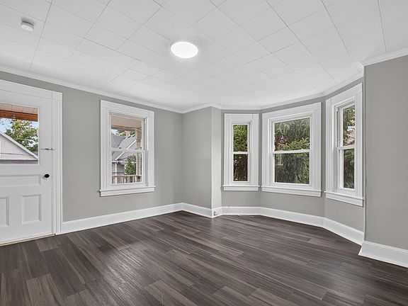 3rd image of 82 Brookside Ave #2